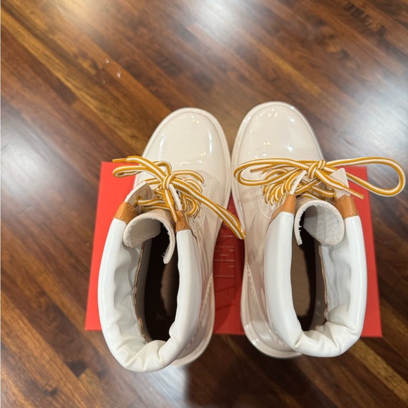 See By Chloe White and Tan Winter Boots - Picture 4 of 6